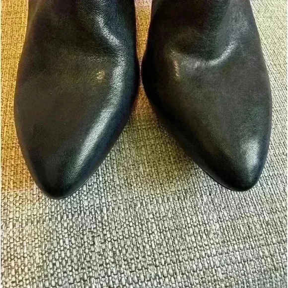 Vince Camuto Stiletto Ankle Boot Size 9.5 - Picture 4 of 5